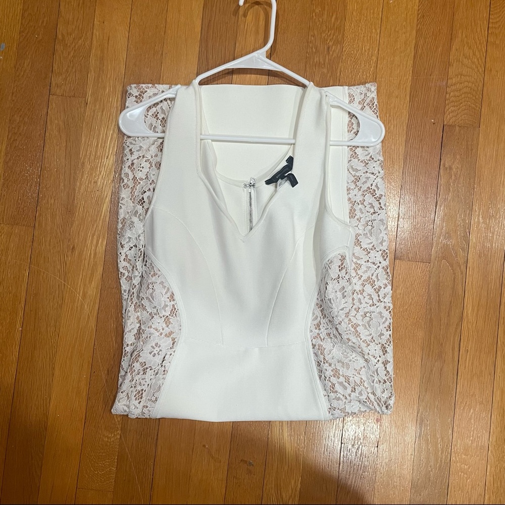 BCBGMAX- white dress - large